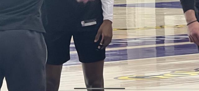 pg经典玩法-福克斯无视骨折出征G5 他能否抗住追梦疯狂撕咬？