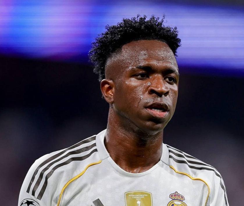 pg经典玩法-税后3000万！21场2球还狮子大开口，维尼修斯想对标姆巴佩有点难