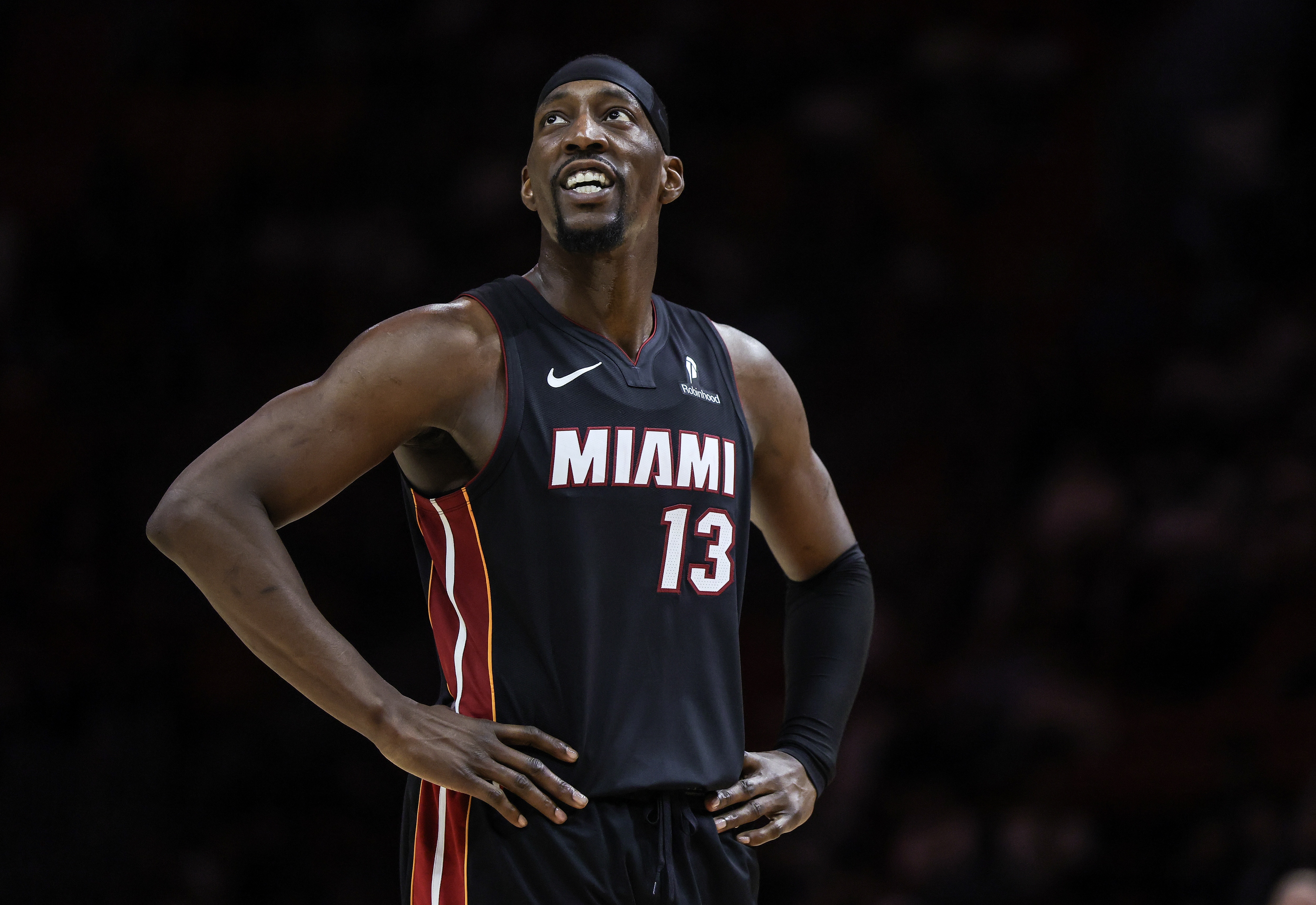 pg电子游戏-人们想让你道歉？阿德巴约：因为他们认为我不是得分手&amp;罚球太多